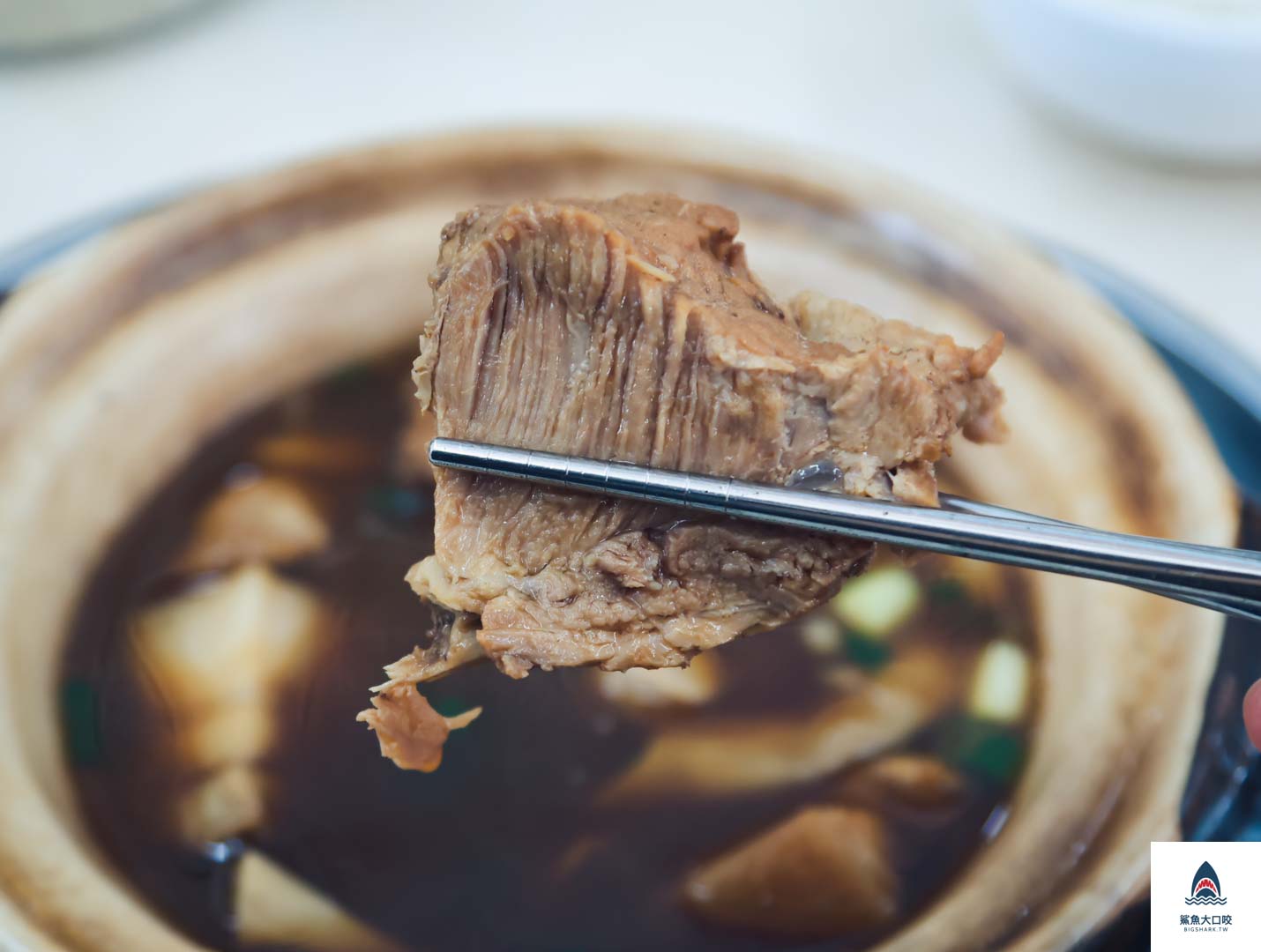 馬來西亞美食,馬來西亞肉骨茶,吉隆坡肉骨茶推薦,新峰肉骨茶,馬來西亞新峰肉骨茶,新峰肉骨茶推薦,吉隆坡美食 @鯊魚大口咬