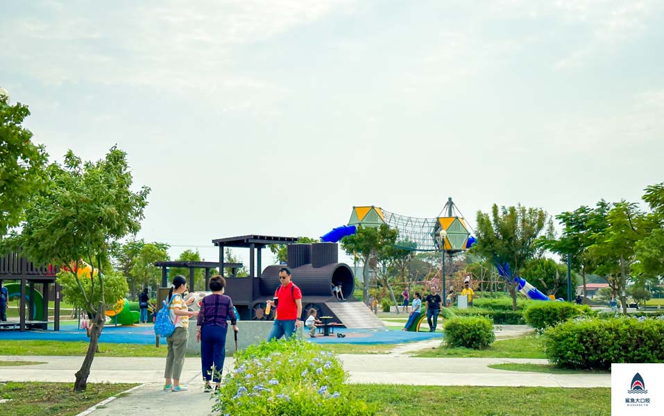 溪湖糖廠,溪湖中央公園,溪湖兒童公園,葡藤堡遊戲場,彰化溪湖,彰化景點,溪湖景點 @鯊魚大口咬