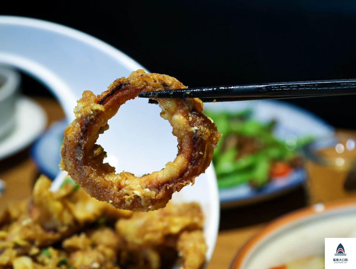 綠園道美食,國美館美食,柳川美食,台中家庭聚餐,台中好吃燒鵝,焱月燒鵝,焱月燒鵝菜單,台中焱月燒鵝,台中燒鵝推薦 @鯊魚大口咬