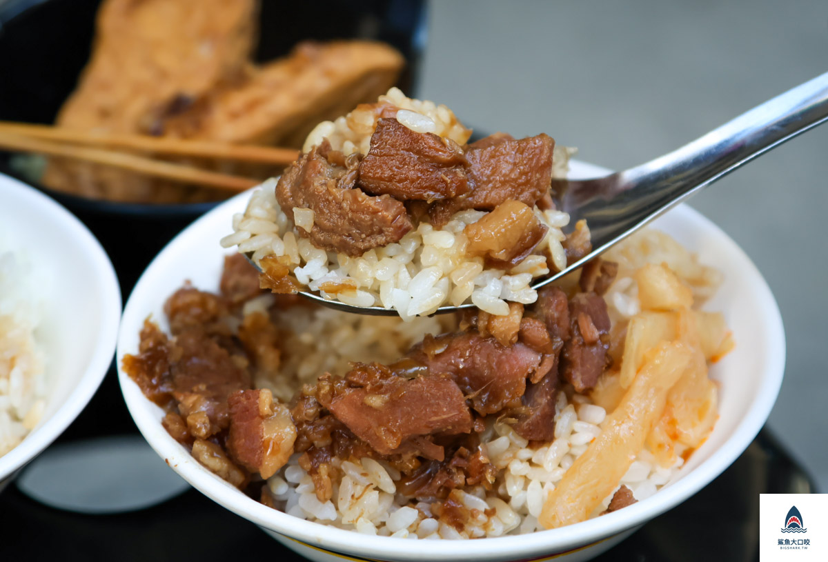 阿泉焢肉飯,阿泉焢肉飯菜單 @鯊魚大口咬