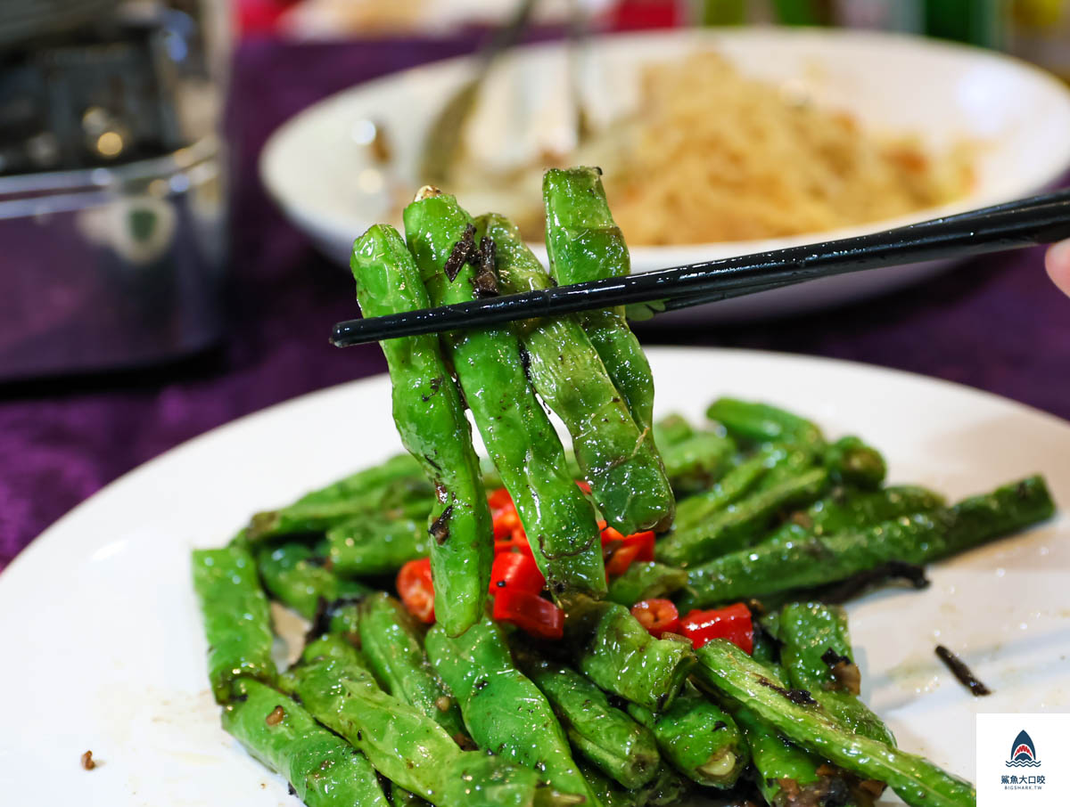 台中合菜推薦,台中窯烤雞,台中甕仔雞,水美土雞城,外埔美食推薦,台中烤雞推薦,台中美食 @鯊魚大口咬