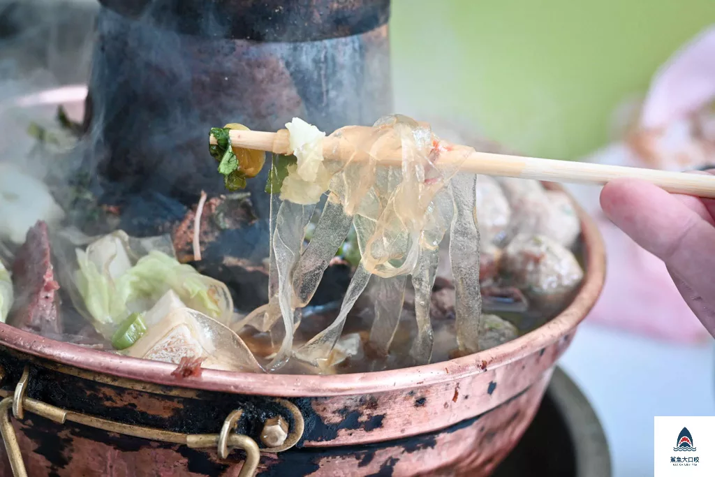 台中美食推薦,清真恩德元餃子館,清真恩德元餃子館菜單 @鯊魚大口咬