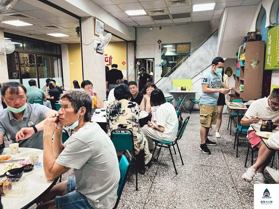 清真恩德元餃子館,清真恩德元餃子館菜單,台中美食推薦 @鯊魚大口咬