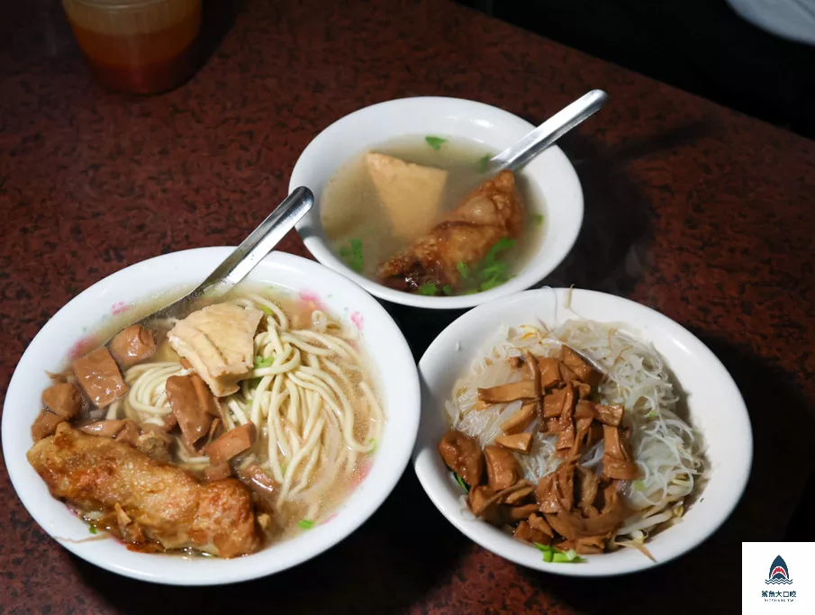 林明堂素食麵,林明堂素食麵菜單 @鯊魚大口咬