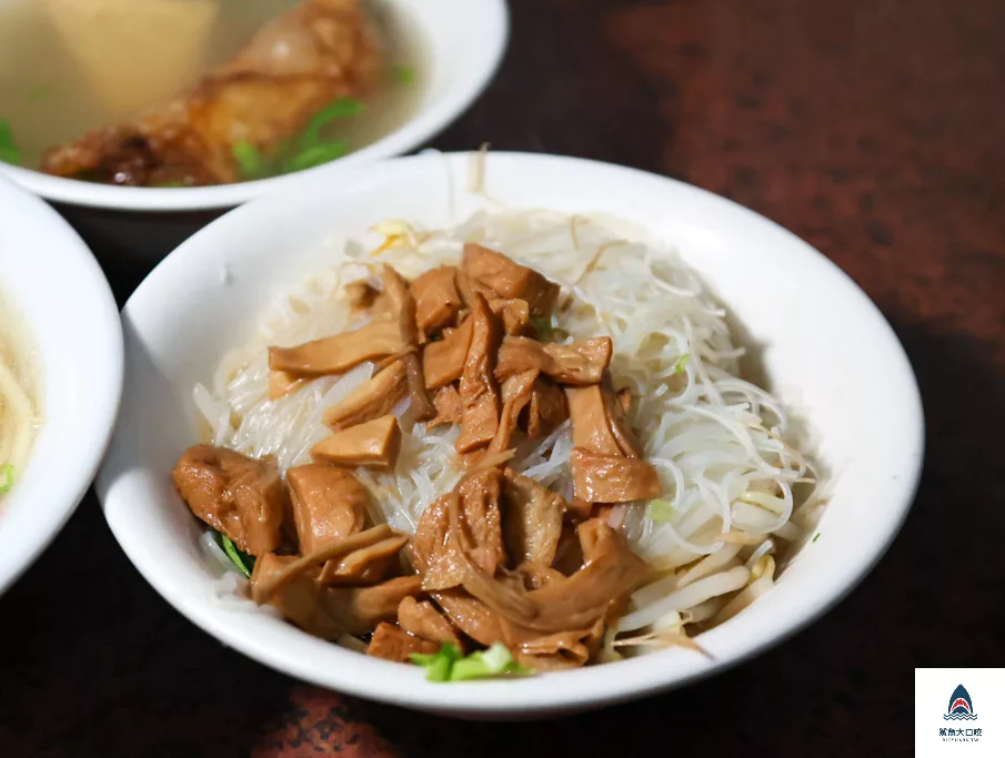 林明堂素食麵,林明堂素食麵菜單 @鯊魚大口咬