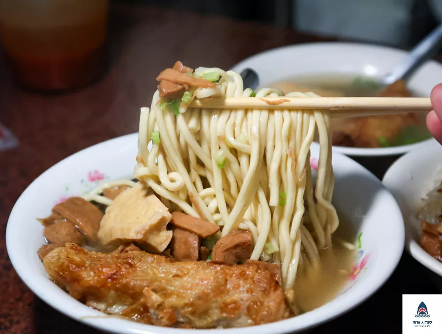 林明堂素食麵,林明堂素食麵菜單 @鯊魚大口咬