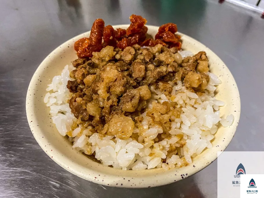 大雅 臭豆腐,台中大雅學府路美食,大雅 學府路 美食,大雅美食小吃,大雅臭豆腐 推薦,學府市場美食,學府路臭豆腐,臭豆腐,大雅推薦美食,大雅學府路美食 @鯊魚大口咬