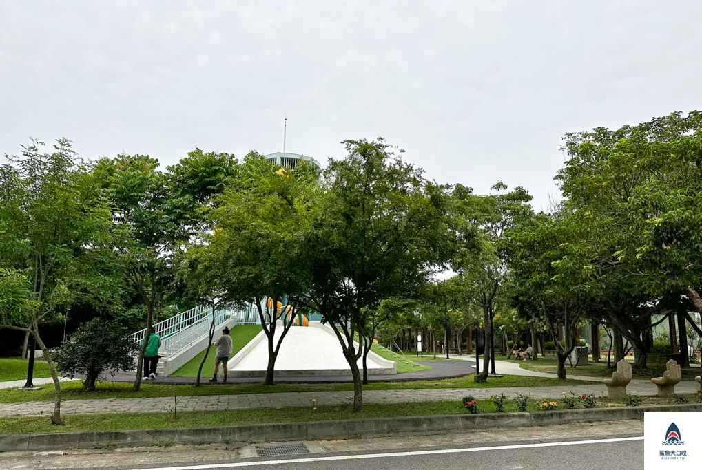 苗栗特色遊戲場,通霄免費景點,通霄新生公園,通霄景點,苗栗景點,苗栗,苗栗免費景點,苗栗公園,苗栗旅遊,苗栗特色公園 @鯊魚大口咬