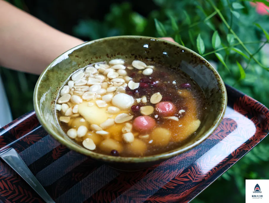 台中豆花推薦,台中甜品,北屯豆花推薦,上善豆花,上善豆花菜單,台中鹽滷豆花推薦 @鯊魚大口咬