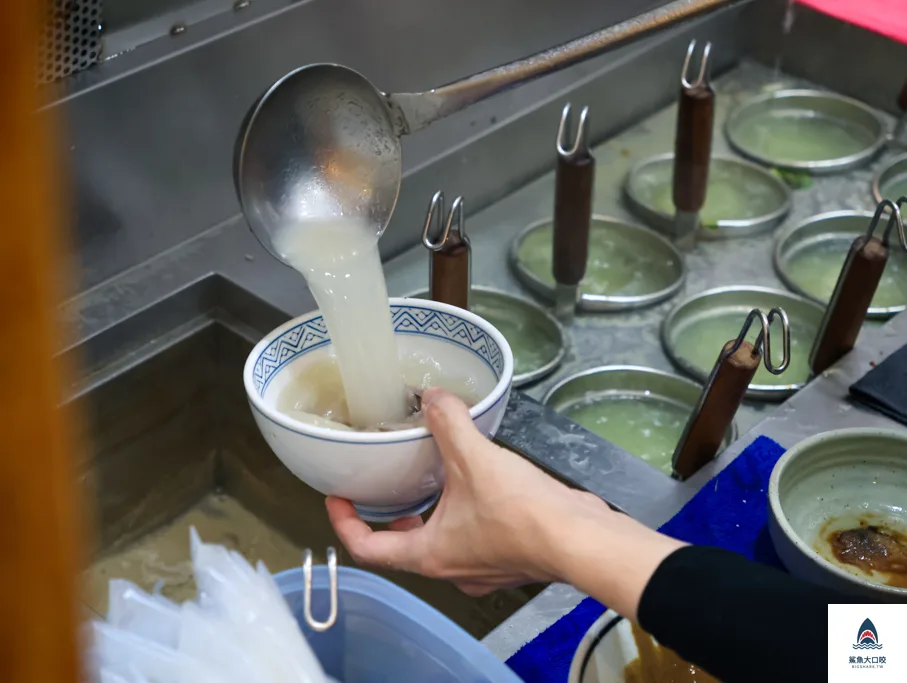 鹿港小吃推薦,圓環頂麵食館,圓環頂麵食館菜單,圓環頂麵食館推薦,鹿港美食推薦 @鯊魚大口咬