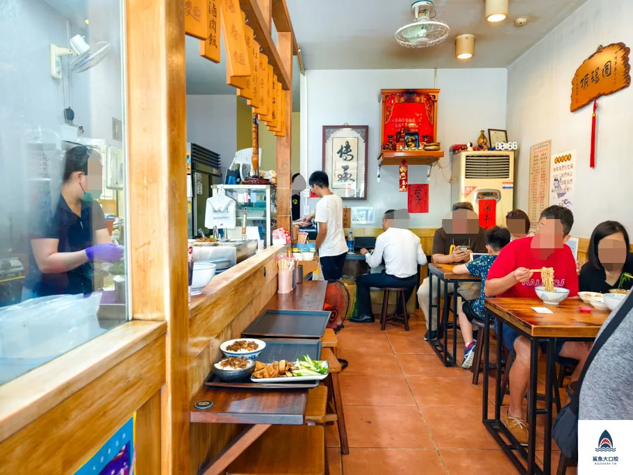 鹿港小吃推薦,圓環頂麵食館,圓環頂麵食館菜單,圓環頂麵食館推薦,鹿港美食推薦 @鯊魚大口咬