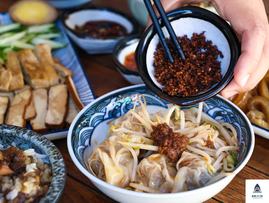 圓環頂麵食館推薦,鹿港美食推薦,鹿港小吃推薦,圓環頂麵食館,圓環頂麵食館菜單 @鯊魚大口咬