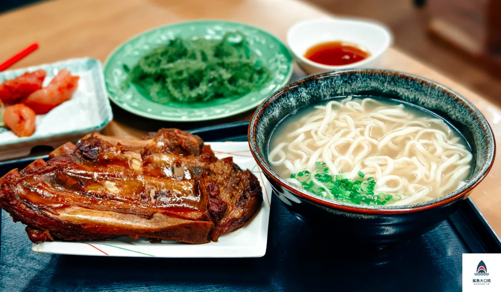 恩納村美食,Nakama食堂,Nakama Shokudo,Nakama評價,沖繩在地美食,沖繩在地料理,恩納村食堂 @鯊魚大口咬