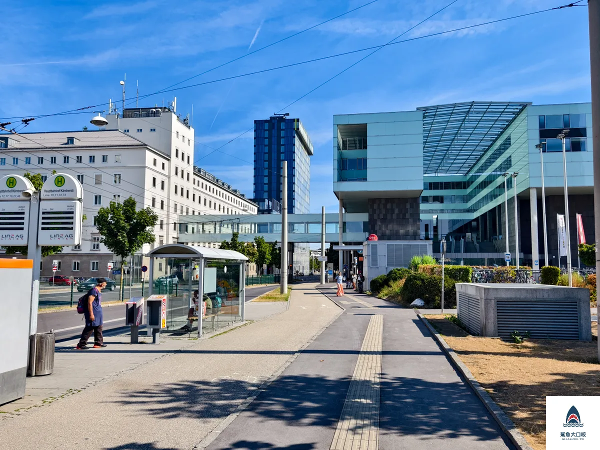 林茲火車站Linz Hbf,Linz Hbf,林茨中央火車站Linz Hbf,林茲中央火車站Linz Hbf @鯊魚大口咬