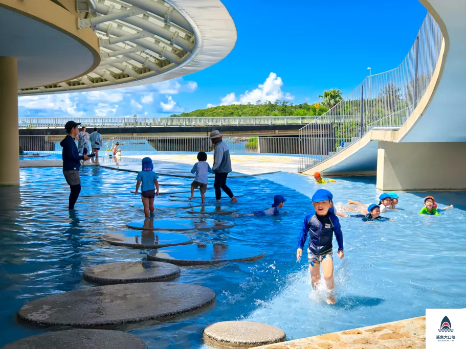 沖繩海灘,沖繩景點,沖繩親子自由行,沖繩親子景點,沖繩親子公園,沖繩公園,沖繩親子旅遊,沖繩遊樂場,宜野座道路休息站 MAPCODE,道の駅ぎのざ,道之驛宜野座,宜野座道路休息站,漢那海灘 MAPCODE,漢那海灘 @鯊魚大口咬