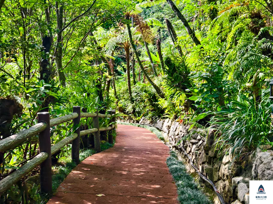 沖繩景點推薦,沖繩必去,沖繩必玩,沖繩恐龍公園門票,沖繩DIno恐龍公園門票 @鯊魚大口咬