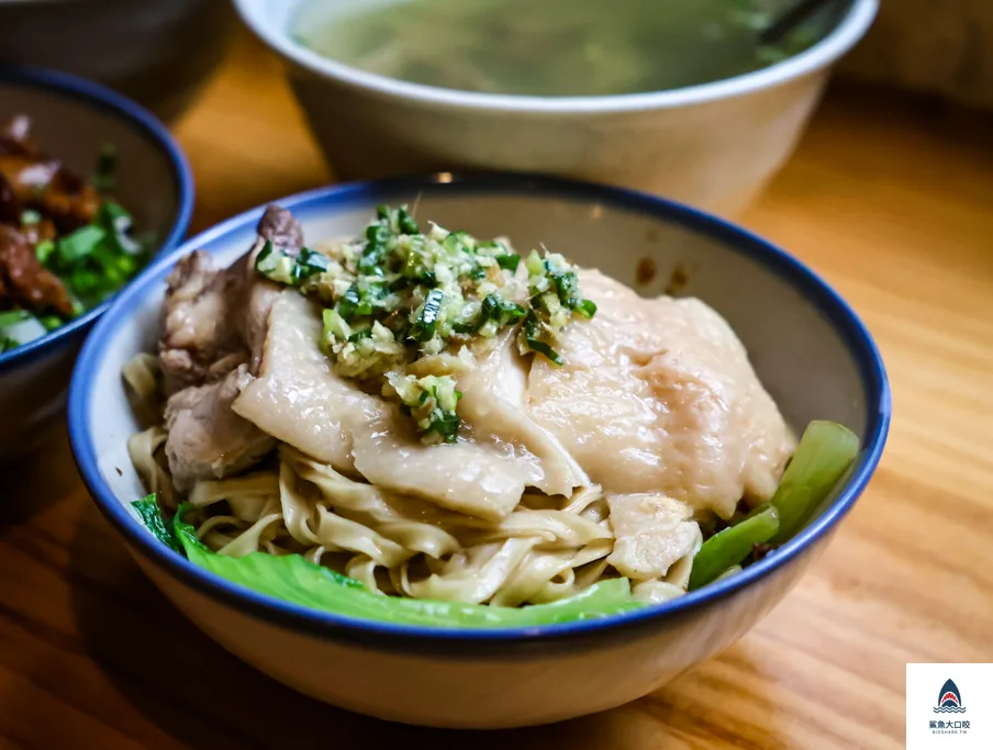 台中北區美食推薦,桂蘭麵,桂蘭麵菜單,台中文青麵店 @鯊魚大口咬