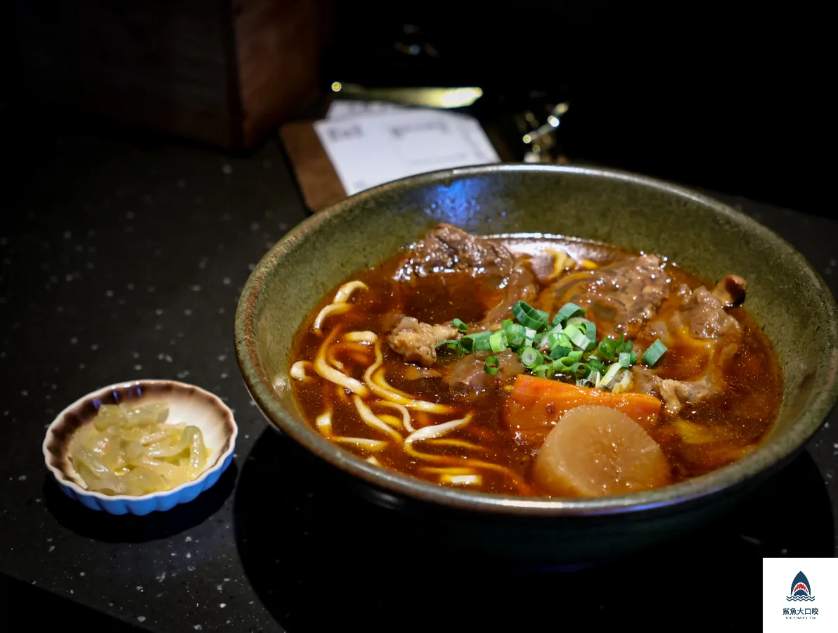 台中牛肉麵推薦,門前隱味,門前隱味牛肉麵,台中門前隱味牛肉麵 @鯊魚大口咬