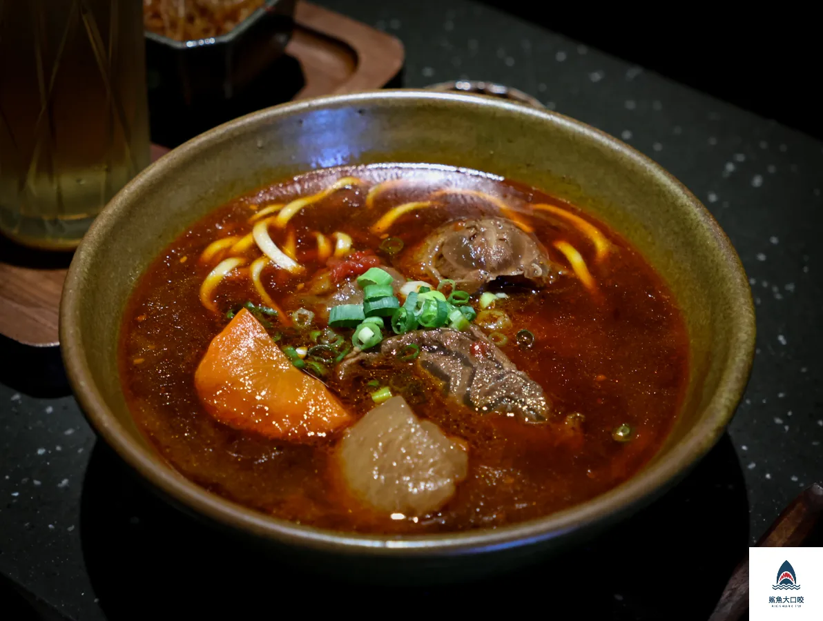 台中牛肉麵推薦,門前隱味,門前隱味牛肉麵,台中門前隱味牛肉麵 @鯊魚大口咬