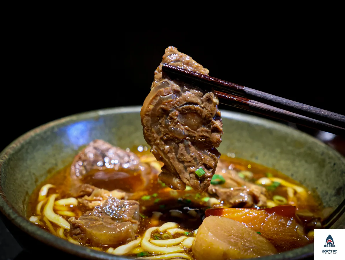 台中牛肉麵推薦,門前隱味,門前隱味牛肉麵,台中門前隱味牛肉麵 @鯊魚大口咬